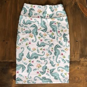 LuLaRoe Cassie
